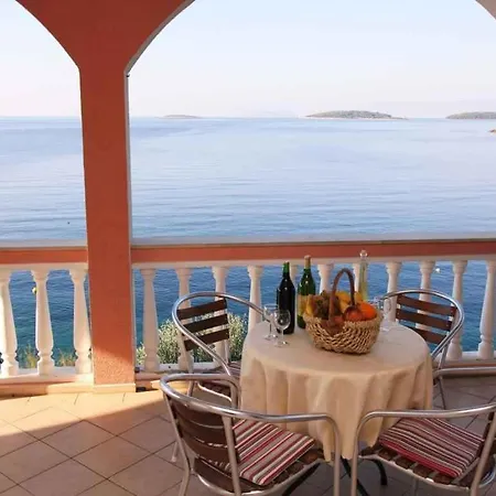 In Karbuni/insel Korcula 31383 Apartamento Potirna