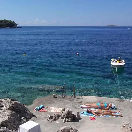 In Karbuni/insel Korcula 31383 Potirna